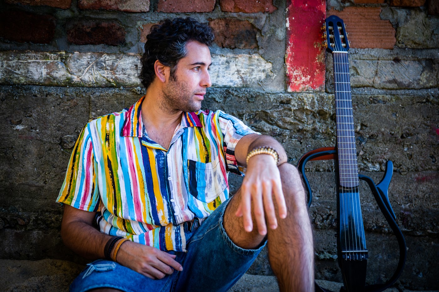 ESTREIA: Thiago Genthil lança EP “O nosso amor é bem maior”; ouça