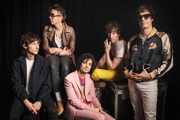 The Strokes lança novo álbum