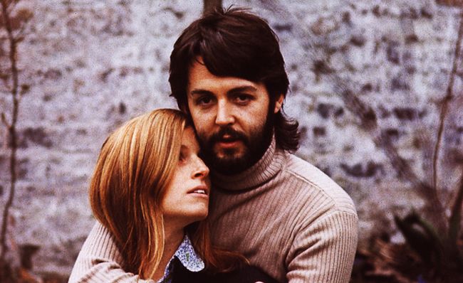 The Beatles Paul McCartney Linda McCartney Linda Love Namorados Playlist Tainara Fantin Minuto Indie Reproducao