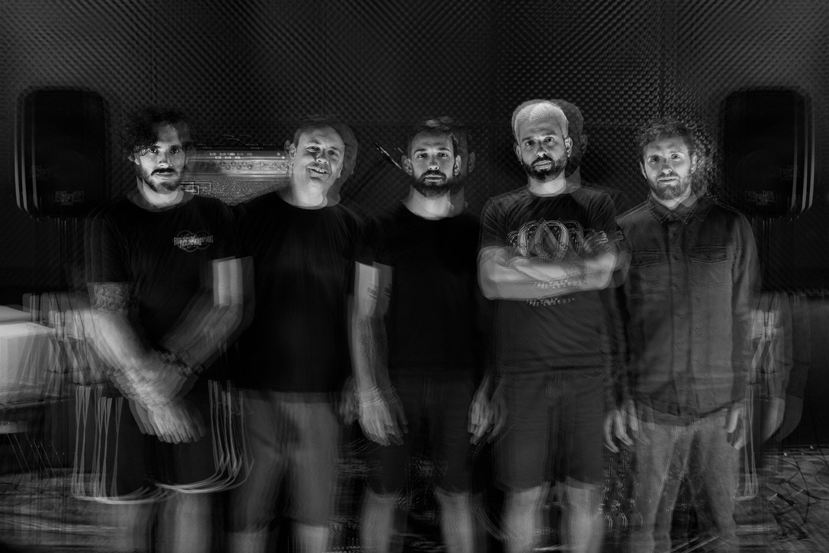 Colligere Novo Single