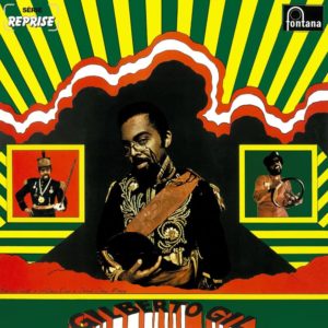 Gilberto Gil (1968), de Gilberto Gil, um dos álbuns tropicalistas clássicos