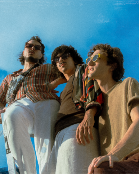 Banda Papôla em destaque para o lançamento do single "Contramão", com influências de citypop e jazz fusion