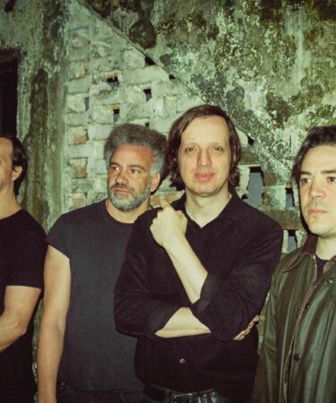 crédito - José Menezes