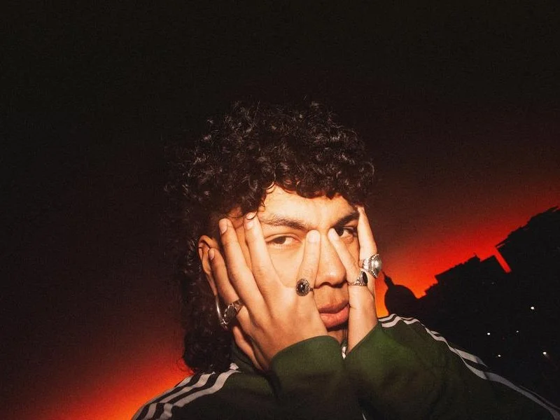 Hebert Moah e Entalpia cruzam caminhos em “A Vista e a Poesia”