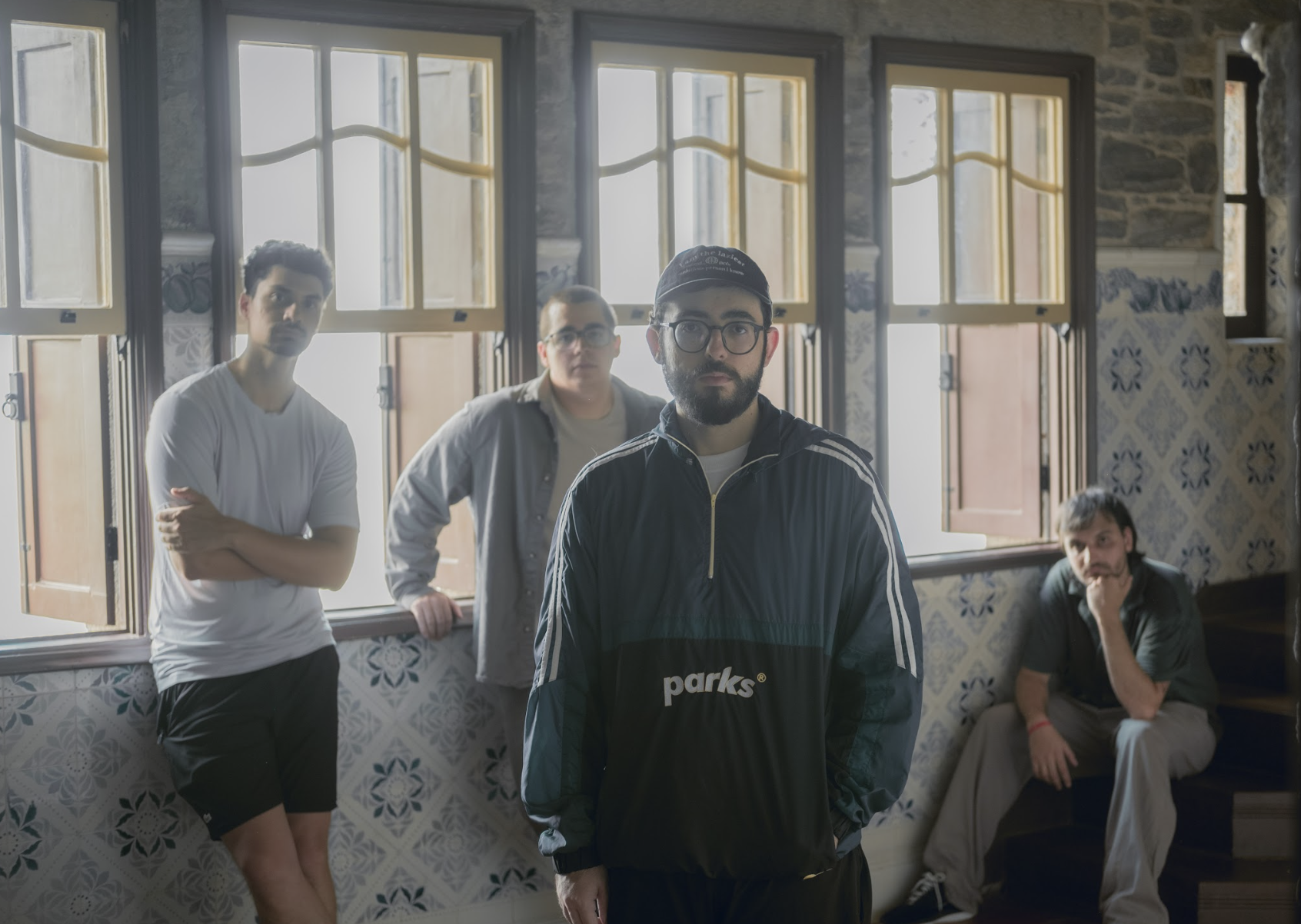 Cronistas prepara terreno para a chegada de novo disco