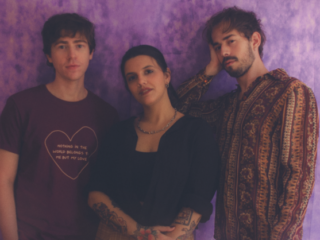 No Radar: Hibizco lança disco de estreia “De Te Mostrar Intenso”