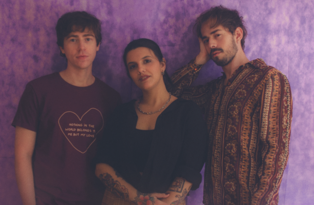 No Radar: Hibizco lança disco de estreia “De Te Mostrar Intenso”