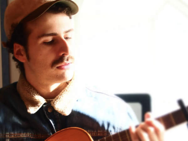 Lucas Filmes lança single duplo sobre luto, memória e despedida