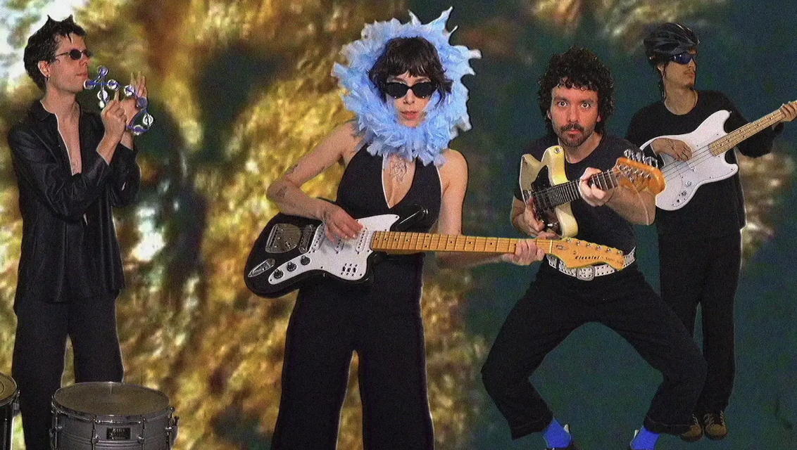 Marina Mole lança videoclipe para “Luneta Azul”