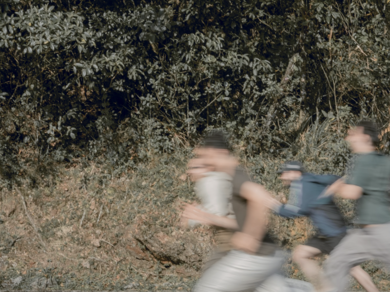 Cronistas lança o novo álbum “Ainda aprendendo a lidar”