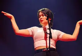 Mitski em: Nada ia acontecer — e aconteceu tudo