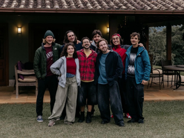 Sleep Tales mistura bossa lo-fi e texturas acústicas em dois novos singles